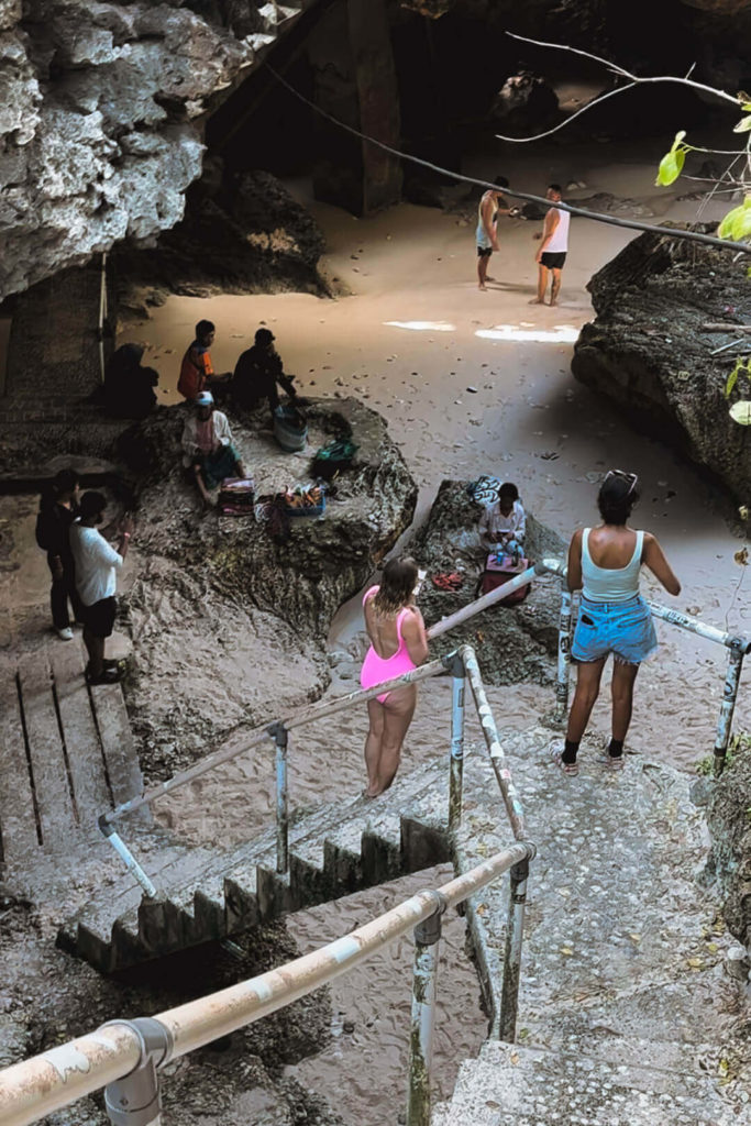 Suluban Beach Cave